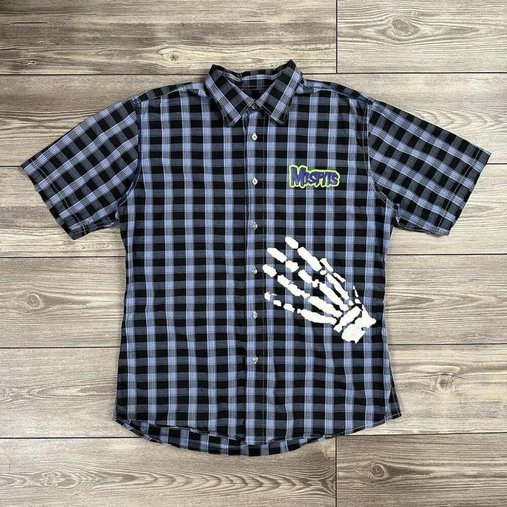 Vintage Y2K Misfits By Dragonfly Plaid Button Up Shirt